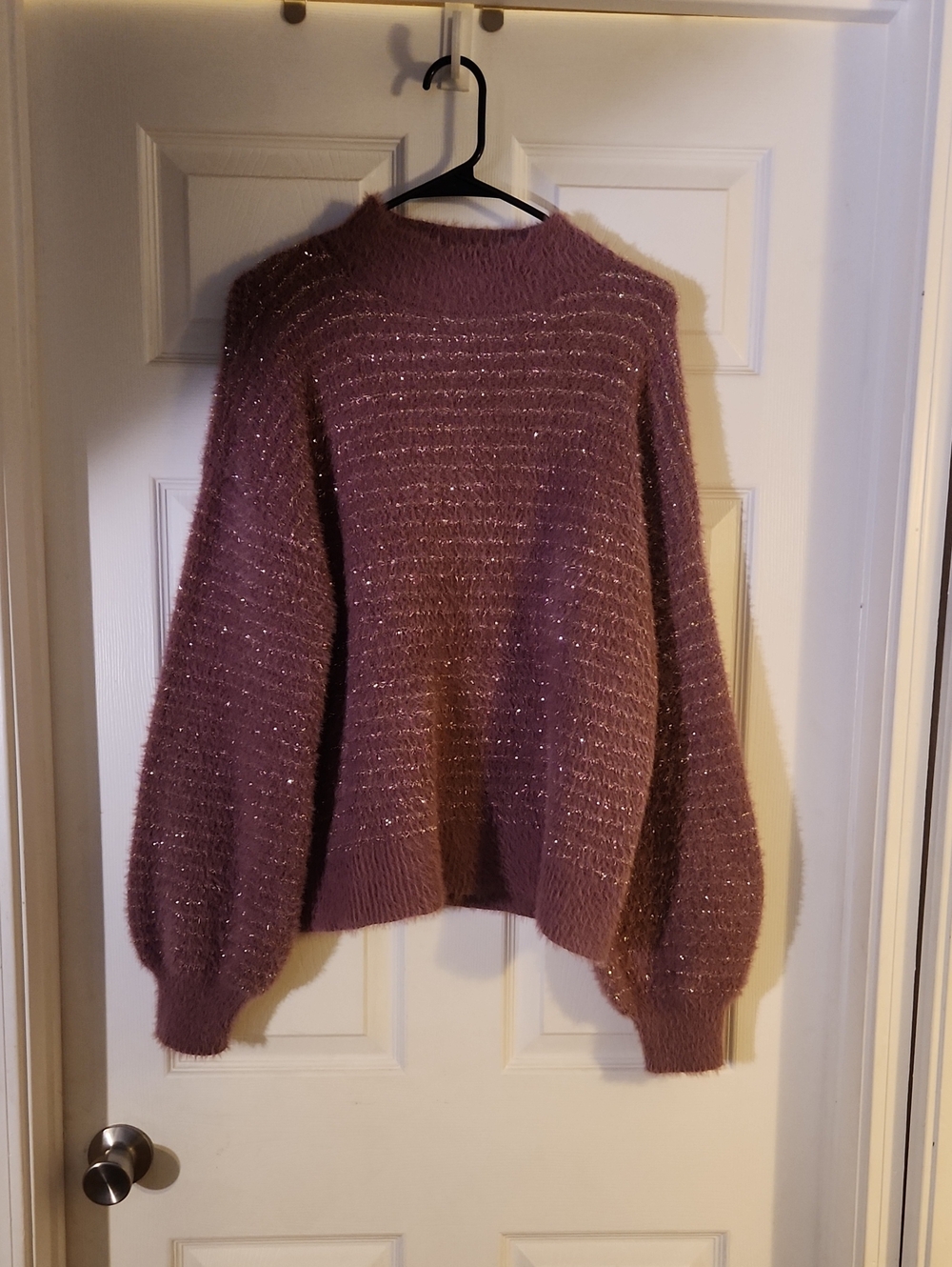 Liz Claiborne Dusty Lavender Metallic Thread Crewneck Sweater